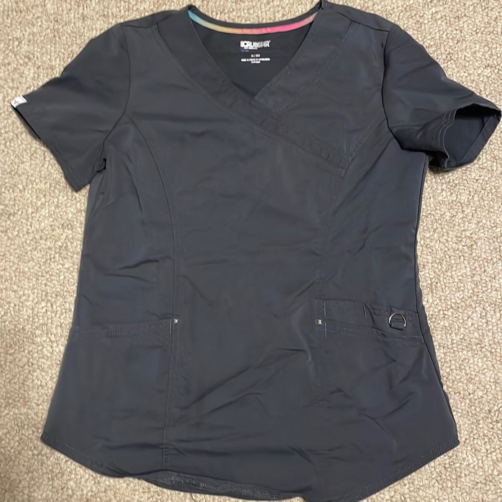 Maroon scrub set